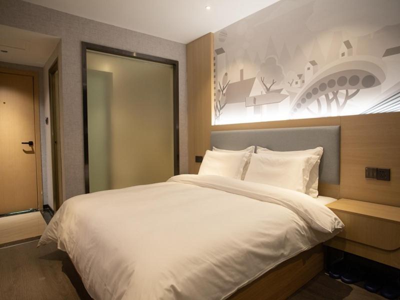 Thank Inn Chain Hotel Hunan Huaihua Hecheng District South High Speed Rail Station Buitenkant foto